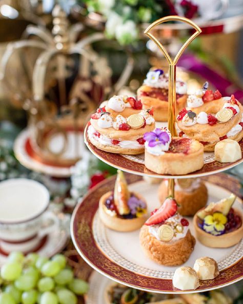 Best Mother's Day High Teas Melbourne 2022 | Afternoon Tea Events | TOT: HOT OR NOT High tea is a great way to treat your Mum to a lovely Mother’s Day afternoon! Check out this list where I've compiled all the best spots for a Mother's Day high tea in Melbourne. #mothersday #whatsonmelb #melbourne #melbourneblog #melbourneblogger #melbournefun #melbournelife #familytravel #familytravelblog #familytravelblogger #travelkids #melbournetravelblog #melbournetravelblogger #melbournemummyblog #fam Mother's Day Afternoon Tea, Melbourne Travel, Your Mum, About Me Blog, Best Mother, Tiered Cake Stand, High Tea, Travel With Kids, All The Best