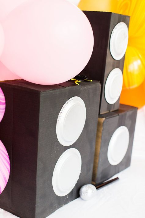 An adorable Music Festival Themed Party, a Lollipop-looza Birthday Bash Music Festival Themed Party, Music Birthday Party Theme, Music Festival Ideas, Music Party Decorations, Festival Themed Party, Music Theme Birthday, Rock And Roll Birthday, Music Birthday Party, Rockstar Party