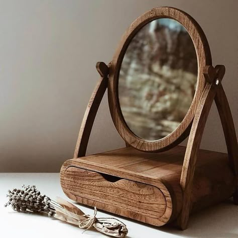 Woodworking Projects That Sell, Wooden Mirror, Beginner Woodworking Projects, Woodworking Projects Plans, Small Wood Projects, Easy Woodworking Projects, Woodworking Projects Diy, Dream House Decor, Wooden Decor