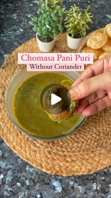 Dhruvi Jain on Instagram: "✨Craving Pani Puri? 🥵🌿
Make my Chomasa Special without coriander in just 10 minutes with my exclusive masala mix! 🌶️🤩💝

— Ingredients:
For Pani Puri Masala:
* Cumin - 3 Tbsp
* Cloves - 20
* Black Pepper - 40
* Sauf - 1 Spoon
* Asafoetida - 1/2 Spoon
* Dry Mango Powder - 2 Spoon
* Kashmiri Red chili powder - 1 Spoon
* Dry Ginger Powder - 1/2 Spoon 
* Black Salt - 1 Spoon
* Salt - 1 Tbsp

For Green Pani:
* Mint leaves - 1 Cup
* Green chili - 4
* Tamarind Pulp - Cup
* Salt to taste 
* Curry leaves - 2-3 
* Cold Water - As required
* Pani Puri Masai - 2 Spoon
* Lemon Juice - 1 spoon
 Chilli flakes (optional)

Make Pani Puri magic at home in 10 minutes with my special masala Because Pani Puri is an Emotion to share with Friends & Family💝🌶️

#panipuri #panipuril How To Make Pani Puri Water, How To Make Pani Puri At Home, Pani Puri Water, Mango Powder, Jain Recipes, Ginger Powder, Pani Puri, Black Salt, Dry Ginger