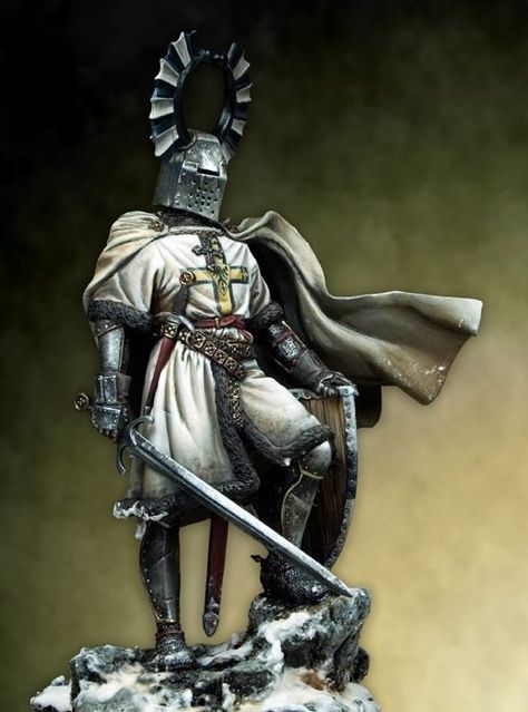 TEUTONICO by Fabrizio Russo · Putty&Paint Teutonic Knights, Teutonic Order, Crusader Knight, Art And Craft Shows, Knight Armor, Medieval Armor, Medieval Knight, Fantasy Miniatures, 판타지 아트