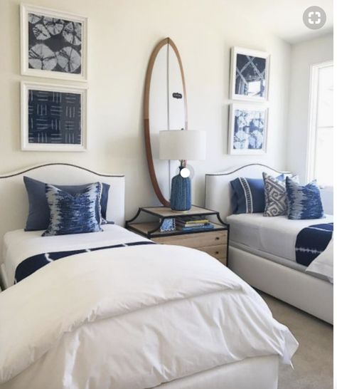 art Beach House Themed Bedroom, Full Bed Guest Room Ideas, Two Beds In One Room Ideas Adults, Two Beds In One Room, Room With Two Beds, Twin Beds Guest Room, Tiny Luxury, Virginia House, Beach House Bedroom