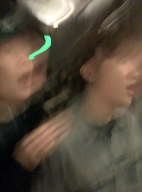 stray kids skz blurry selca icons lq Blurry Pictures, Pop Photos, Fashionista Clothes, Homeless Children, Crazy Kids, Rare Photos, Old Pictures, Kpop Groups, K Idols