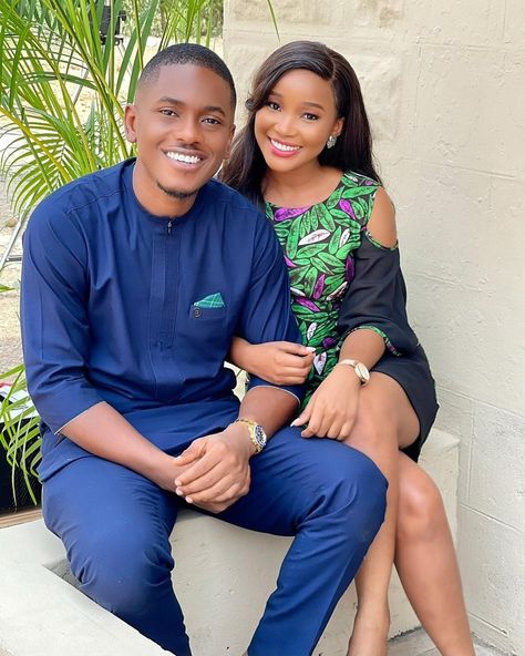 Stylaa! Couple goals💕 Adorned in simple traditional outfits@stylaa.app👈🏽follow & tag . . . ✉️ @sandraokunzuwa . . . #stylaa #ankara #fashion #asoebi #asoebibella #blue #makeup #jewellery #couple #naijafashion #love #photooftheday #lovestory #couplegoals #theknot #happy #beautiful #smile #ankaradress Simple Traditional Outfits, Wedding Frock Designs, Couples African Outfits, Pre Wedding Photoshoot Outfit, Nigerian Men Fashion, African Wear Styles For Men, Ankara Fashion, Dinner Dress Classy, Couple Dress