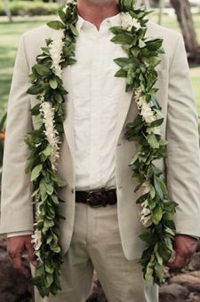 Zen Wedding, Wedding Lei, Groomsmen Party, Wedding October, Green Wedding Inspiration, Boat Wedding, Island Wear, Kauai Wedding, Hawaiian Lei