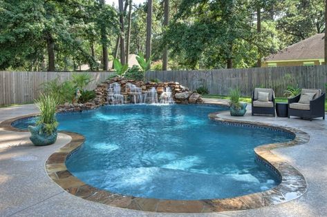 Pool waterfalls ideas for your outdoor space 17 Freeform Pools, Dream Ideas, Garden Waterfall, Backyard Designs, Swimming Pond, Waterfalls Backyard, Pool Waterfall, Backyard Pool Landscaping, Pool Construction