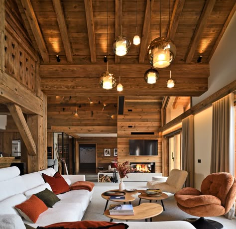 Mountain Chalet Interior, Modern Chalet Interior, Chic Chalet, Chalet Interior Design, Modern Chalet, Chalet Chic, Chalet Interior, Chalet Design, Design Atelier