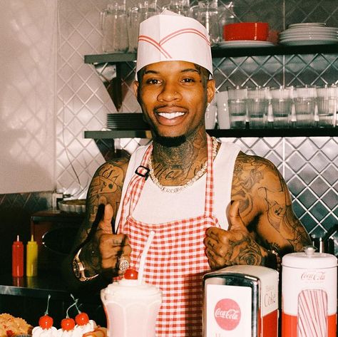 Tory Lanez Album, Tory Lanes, Tory Lanez, Chris Brown Videos, Rap Albums, Rap Aesthetic, Cute Rappers, Male Artist, Instagram Funny Videos