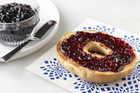 Elderberry Jelly Recipe Sure Jell, Sure Jell Recipe, Elderberry Jelly Recipe, Elderberry Jelly, Jelly Recipe, Jelly Bag, Jelly Recipes, Kraft Heinz, Cheese Cloth