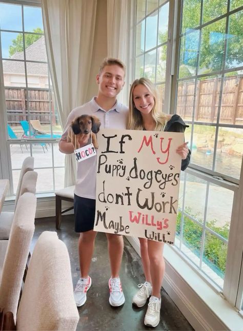 Girls Middle School Dance Ideas, Hoco Proposal Ideas, Homecoming Dance Proposal, Proposal Ideas Romantic, Cute Hoco Proposals, Homecoming Poster Ideas, Cute Promposals, Formal Proposals, School Dance Ideas