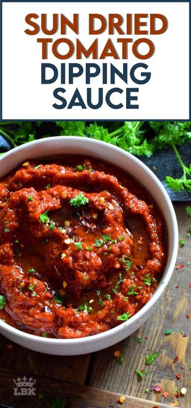 Tomato Pesto Sauce, Tomato Dipping Sauce, Sauce Spaghetti, Healty Dinner, Hot Appetizers, Easy Cooking Recipes, Yummy Dips, Homemade Sauce, Food Shows