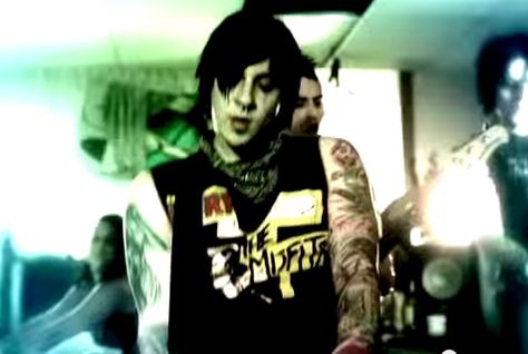 Screencap from Bat Country Bat Country Avenged Sevenfold, Avenged Sevenfold Bat Country, Zacky Vengeance, Emo Men, Pretty Princess, Avenged Sevenfold, Frank Iero, Musician, Quick Saves