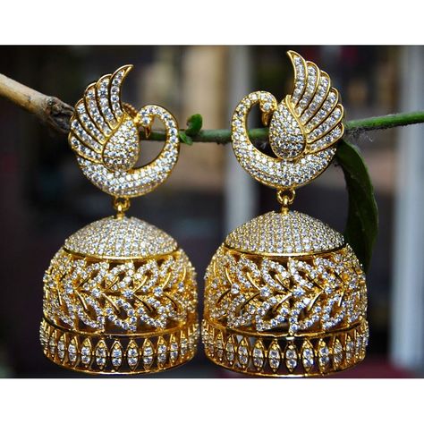 Diamond Jumkas, Diamond Jhumkas, Designer Diamond Jewellery, Indian Jewellery Design Earrings, New Earrings, Earrings Design, Indian Wedding Jewelry, Jewelry Design Earrings, Gold Earrings Designs