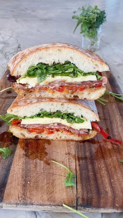 Brie And Prosciutto, Brie Prosciutto, Prosciutto Sandwich, Tieghan Gerard, Spanish Chorizo, Picnic Sandwiches, Delicious Meal Prep, Beach Dinner, Picnic Style