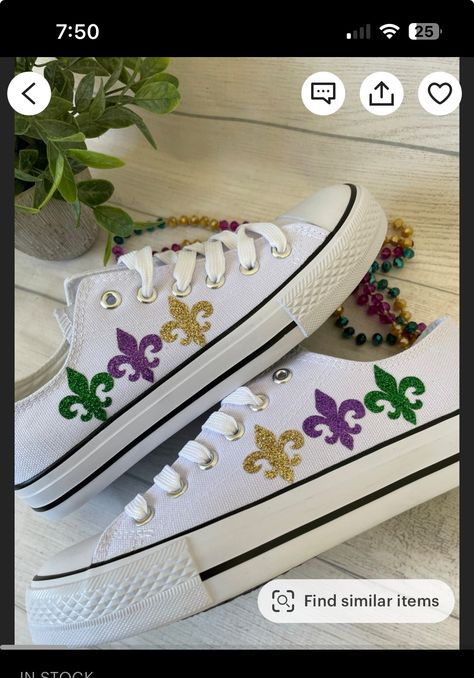 Mardi Gras Jeans, Mardi Gras Shoes, Mardi Gra, Mardi Gras Outfits, Women's Slip Ons, Back To School Gift, Holiday Sweatshirt, School Gift, Womens Tie