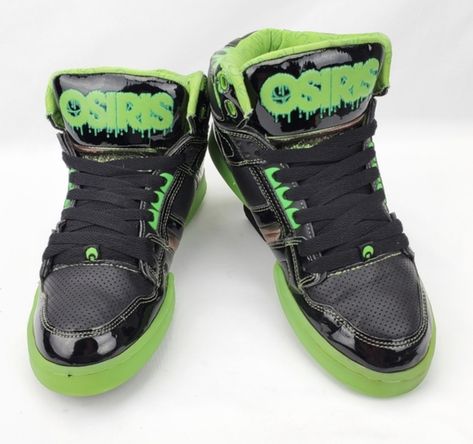 Black And Green Shoes, Black And Green Sneakers, Black Low-top Harajuku Skate Shoes, Green And Black Platform Boots, Osiris Shoes Scene, 2010 Emo, Emo Scene Aesthetic, Osiris Shoes, Good Guy Doll