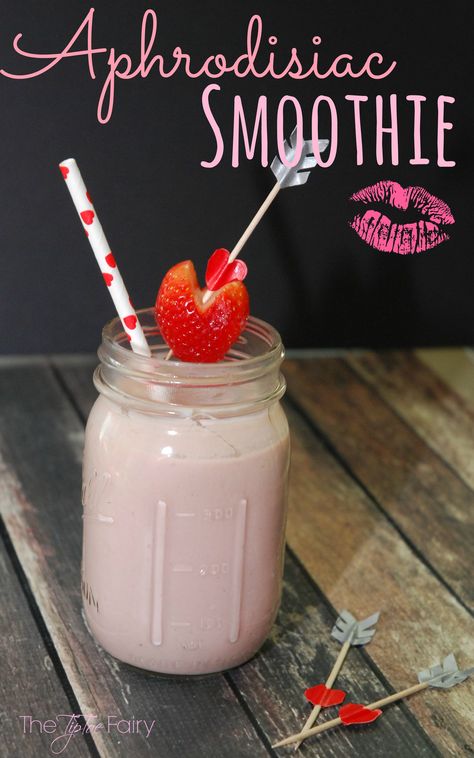 Make an Aphrodisiac #Smoothie for your #Love for #ValentinesDay #food #recipe #yum Maca Powder Smoothie, Afrodesiac Foods, Apricot Smoothie, Aphrodisiac Foods, Super Smoothies, Beverage Recipes, Healthy Cat Treats, Health Smoothies, Juice Recipes