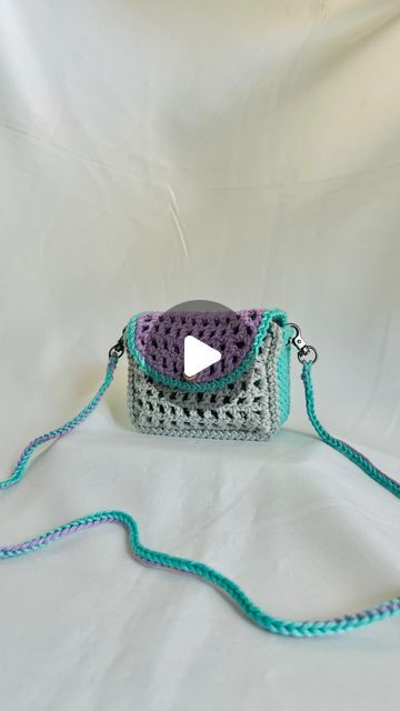 Mini Crochet Bag, Sling Bag Crochet, Crochet Sling Bag, Crochet Mini Bag, Mini Sling Bag, Crochet Fun, Sewing Embroidery, Sewing Embroidery Designs, Bag Crochet