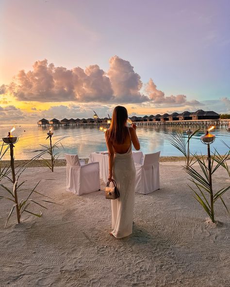 Barbora | Travel & Fashion | Thank you @anantaraveli for the incredible second week of our honeymoon full of memories 🥂🥹💍 #AnantaraVeli PS: my first dress is @meshki 🤍 | Instagram Old Money Honeymoon, Beach Honeymoon Aesthetic, Maldives Honeymoon Aesthetic, Honeymoon In Hawaii Aesthetic, Aesthetic Honeymoon, Greek Honeymoon, Ocean Honeymoon, Honeymoon Tropical, Honeymoon Aesthetic