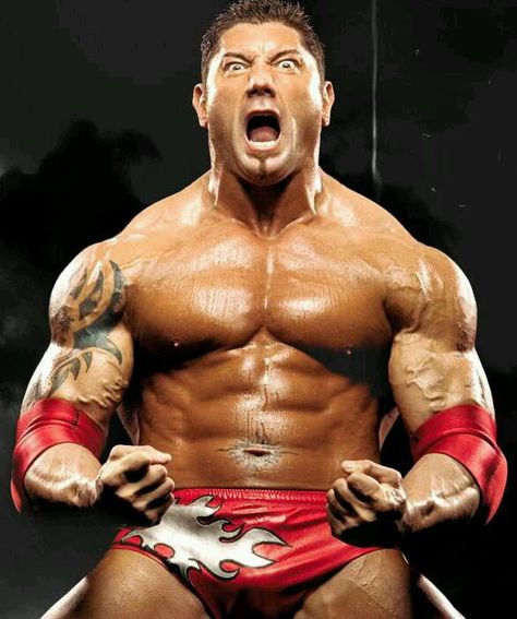 DAVE BATISTA  "Se solto la bestia" Dave Batista, Batista Wwe, Core Workout Videos, Dave Bautista, Professional Wrestlers, Wwe Legends, Wwe World, Wrestling Superstars, Resistance Workout