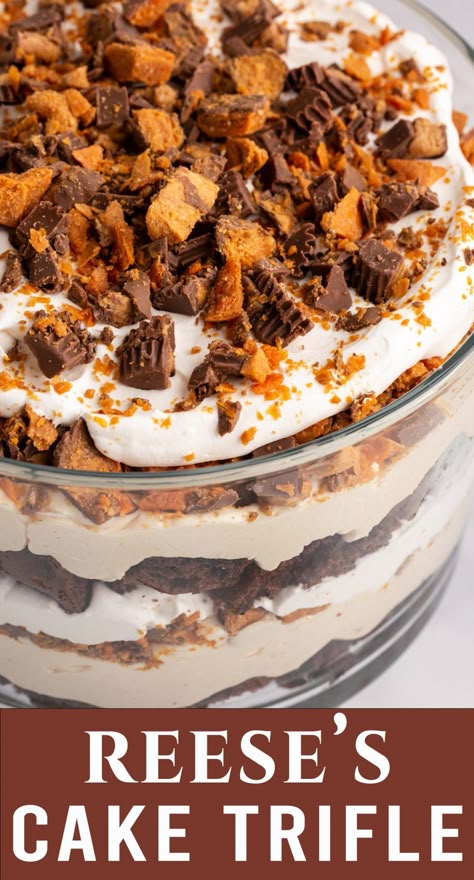 Triffle Desserts Halloween, Dessert Raffle Ideas, Butterfinger Trifle Desserts, Oreo Cake Trifle, Reese Trifle Desserts, Pound Cake Trifle Desserts, Best Trifle Desserts, Reese’s Trifle, Thanksgiving Trifle Desserts Easy