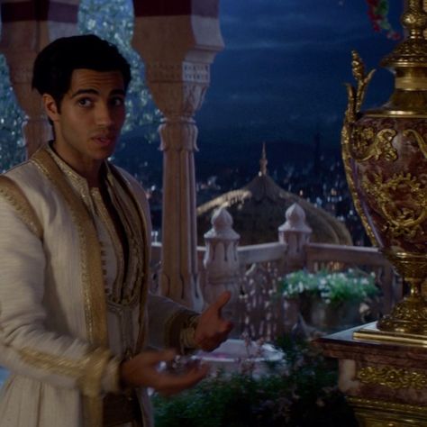 The magic comes to life in Disney’s #Aladdin. See the film in theaters May 24, get your tickets now (link in bio) Mena Massoud Aladdin, Aladdin Aesthetic, Real Mermaid, Aladdin Live, Mena Massoud, Aladdin Disney, Aladdin 2019, Disney Live, Male Celebs