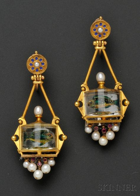 Antique 18kt Gold and Reverse-painted Crystal Fishbowl Earpendants 2575B, 509 | Skinner Auctioneers Bijoux Art Nouveau, Antique Engagement Ring, Historical Jewellery, Reverse Painted, Earrings Ear, Ancient Jewelry, Ruby Earrings, Victorian Jewelry, Antique Earrings