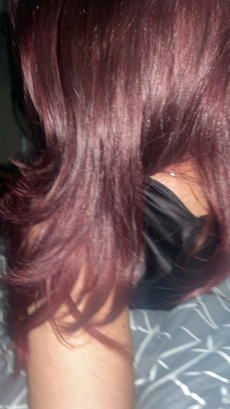 Cherry Coke Hair Aesthetic, Cherry Red Hair Aesthetic, Dark Cherry Hair, Cherry Coke Hair, Black Cherry Hair Color, Black Cherry Hair, Cherry Hair Colors, Hair Colour Ideas, Cherry Red Hair