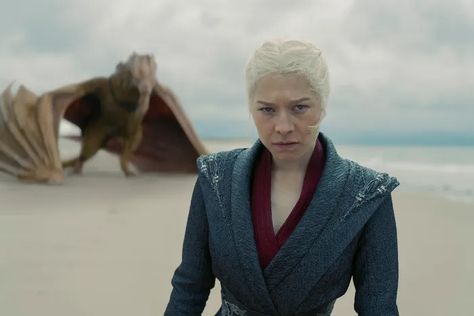 ‘House of the Dragon’ Recap, Season 2 Episode 7 Vincent Regan, How To Pose For Pictures, Game Of Thrones Prequel, Olivia Cooke, Medium Tv Show, Hbo Game Of Thrones, Harvey Weinstein, Rhaenyra Targaryen, New Dragon