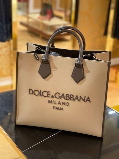 Dolce And Gabbana Bag, High Fashion Handbags, Designer Inspired Handbags, Modern Handbag, Hot Handbags, Inspired Handbags, Luxury Bags Collection, Women Purse, Designer Purses