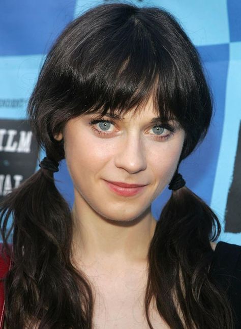 Double Ponytail, Red Carpet Hair, Makeup Hacks Beauty Secrets, 2015 Hairstyles, Pigtail Hairstyles, Hair Styles 2017, Girls Braids, Zooey Deschanel, Shoulder Length Hair