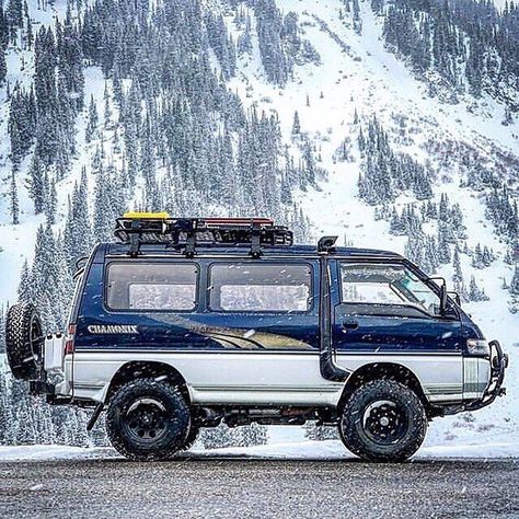 Brandon Libby on Instagram: “So small, so spacious. #overlandkitted @brodyleven” Crv Camping, Delica Van, Mini Trucks 4x4, Toyota Van, Mitsubishi Delica, 4x4 Van, Mini Camper, Overland Vehicles, Cool Vans