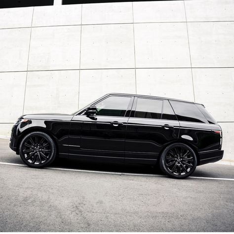 Black Range Rover, Range Rover 2018, 7 Seater Suv, Range Rover Autobiography, Range Rover Black, Landrover Range Rover, Range Rover Car, Luxury Cars Range Rover, Range Rover Supercharged