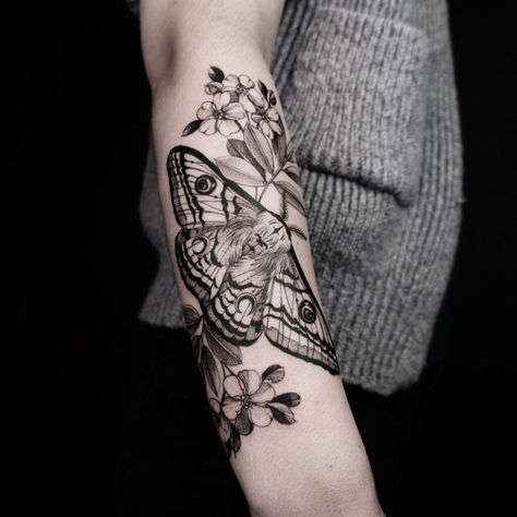 Witchy Moth Tattoo, Moth Tattoo Ideas, Moth Tattoo Meaning, Moth Tattoos, Designs With Meaning, Moth Tattoo Design, Ink Therapy, M Tattoos, Forget Me Not Flowers