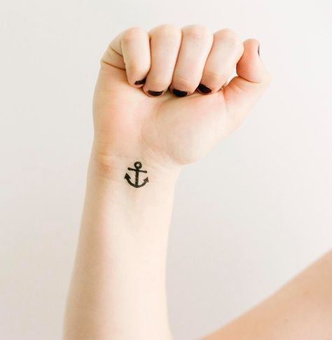 Temporary Tattoos / Smash Tat Hanna Tattoo, Henna Hand Designs, Small Henna Tattoos, Happy Tattoo, Small Henna Designs, Henne Tattoo, Cute Henna Tattoos, Small Anchor, Small Henna