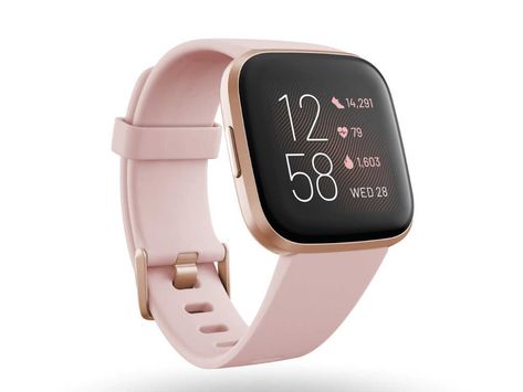 Colorado Parent tech expert and father of three Kirk Yuhnke shares his experience with the Fitbit Versa 2, and what he loves about it. Fitbit App, Fitbit Versa 2, Heart Rhythms, Copper Rose, Activity Tracker, Voice Control, Amazon Alexa, Sport Watches, Heart Rate