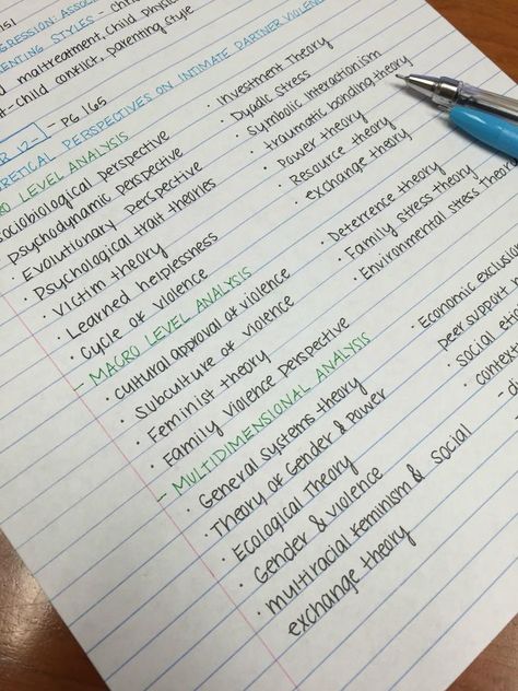 I've been told my handwriting makes for some pretty neat notes. What do you think, Reddit? Handwriting Styles To Copy, Neat Notes, Planning School, Learn Handwriting, Cute Handwriting, Handwriting Examples, Perfect Handwriting, Pretty Handwriting, Handwriting Analysis