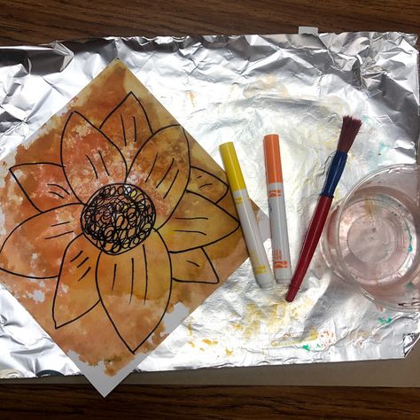 Aluminum Foil Printmaking, Adapted Art, Aluminum Foil Art, Spring Art Projects, Marker Crafts, Foil Prints, Tin Flowers, Art Worksheets, Sharpie Marker