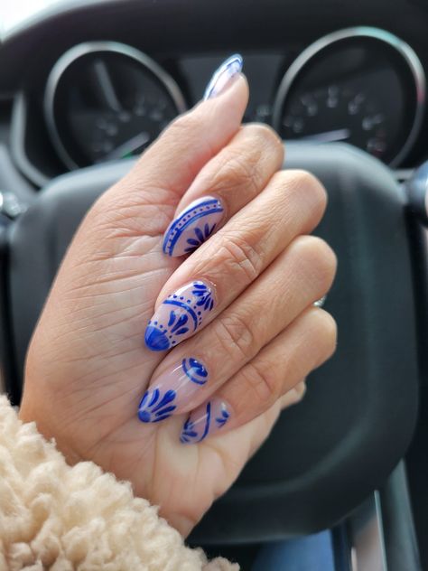 Nails Nail Art Blue Nails Henna Design Blue China Blue and White Almond Nails Mexican Nails, Henna Nails, China Nails, Pastel Nail Polish, Get Nails, Pastel Nails, Minimalist Nails, Dream Nails, Chic Nails