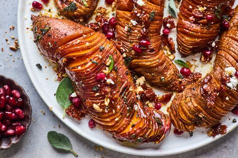 Sweet Potatoes With Bacon, Hasselback Sweet Potatoes, Potatoes With Bacon, Brown Butter Sauce, Maple Brown, Hasselback Potatoes, Garlic Herb Butter, Roasted Brussel, Maple Bacon