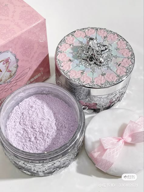 Koleksi Makeup, Swan Ballet, Loose Powder Makeup, Flower Knows, Rose Scent, Fancy Makeup, Vintage Makeup, Rose Scented Products, Makeup Items