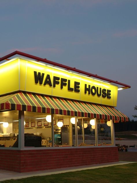 Waffle House Aesthetic, October Sketches, Narrative Illustration, Waffle Shop, La Aesthetic, Bloxburg Builds, Store Signage, Food Chains, Cloudy Weather