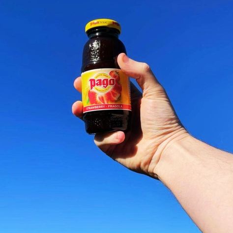 🌱 Spring incoming! Anyone else suddenly feeling that warmer, sunnier days aren't too far away?

📸 credit @the_green_fig_tree_ enjoy your Pago Strawberry Juice and thanks for the tag #PagoPics ❤️🍓☀️ Green Fig, Strawberry Juice, Clear Blue Sky, Fig Tree, Blue Skies, Sunny Days, Strawberries, Fig, Juice