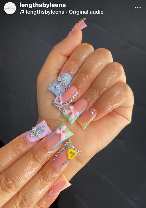 Unique Acrylic Nail Designs, Short Coffin Nails Designs, Hard Nails, Duck Nails, Acrylic Toe Nails, White Acrylic Nails, French Tip Acrylic Nails, Girly Acrylic Nails, Colored Acrylic Nails