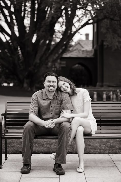 Bench Poses, Older Couple Poses, Older Couple Photography, Young Couples Photography, Prom Photography Poses, Shooting Couple, Older Couple, Sitting On A Bench, Best Photo Poses For Couples