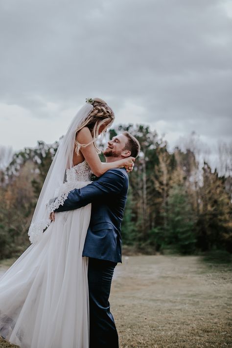 Boho romantic wedding day photography Cloudy Wedding, Wedding Day Photography, Made Of Honor, Cloudy Weather, Bride Groom Photos, Romantic Wedding Photography, Rainy Wedding, Day Photography, Cloudy Day