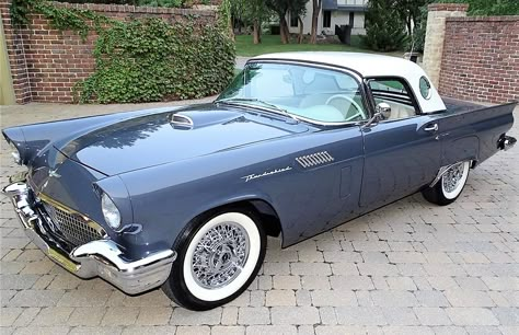 1950 Ford Thunderbird, 57 Thunderbird, 1957 Thunderbird, 1950 Cars, Old Chevy Trucks, Thunderbird Car, Old Chevy, 1957 Ford Thunderbird, Blue Cars