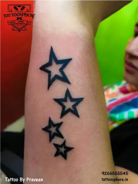 Star Tattoos Chest, Star Tats, Star Tattoo On Shoulder, Heart Tattoos With Names, Artistic Tattoos, Star Tattoo Designs, People Faces, Heart Tattoos, Cool Forearm Tattoos