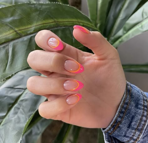 Orange And Pink French Tip Nails, Vacation French Tip Nails, 2 Tone French Tip Nails, Pink Orange And Yellow Nails, Nail Tips For Beginners, Bahama Nails, Two Color French Tip Nails, Summer Visionboard, Uñas Color Coral