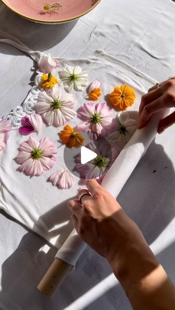 Nora on Instagram: "💗✨🌸⚡️N A T U R A L  D Y E I N G⚡️🌸✨💗  Comment “Flower” and I’ll dm you my free guide on how to naturally dye with flowers 🌸✨  #naturaldyeing #botanicaldyes #flowerdyes #plantdyeing #slowfashion #upcycling #upcycledclothing #natürlichfärben #pflanzenfarben #upcycled" Dye With Flowers, Leaf Printing, Natural Dye Fabric, Making Clothes, Botanical Dyeing, Plant Dyes, April 21, How To Make Clothes, Baby Mama